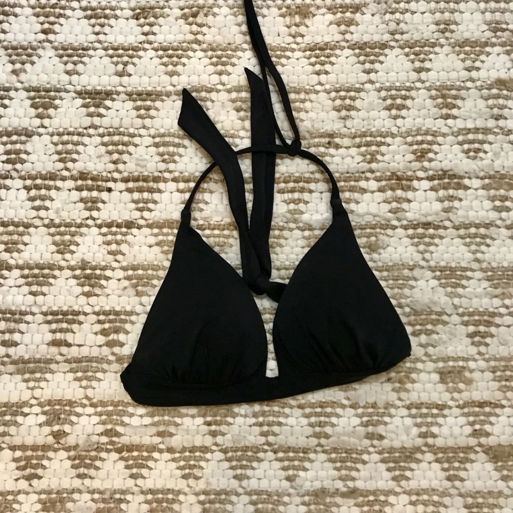 NEW Victoria’s Secret bikini top